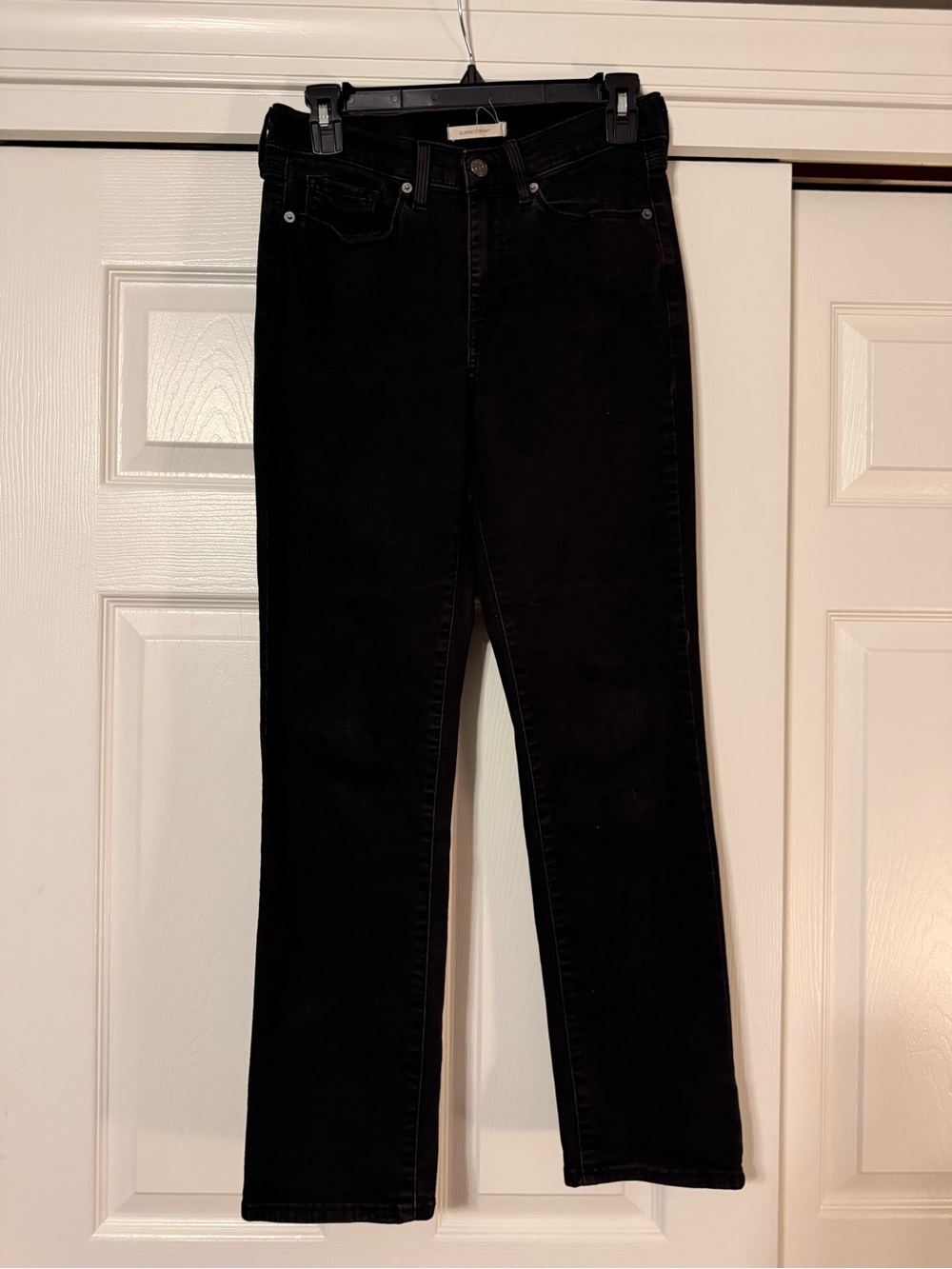 Levi's Black Women's Straight Leg Jeans